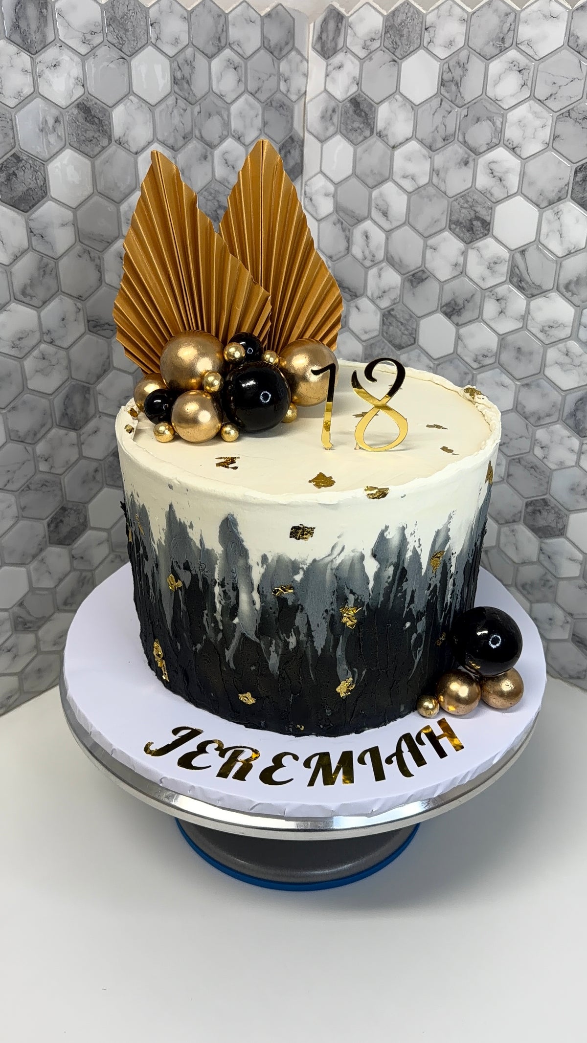 One Tier Cake